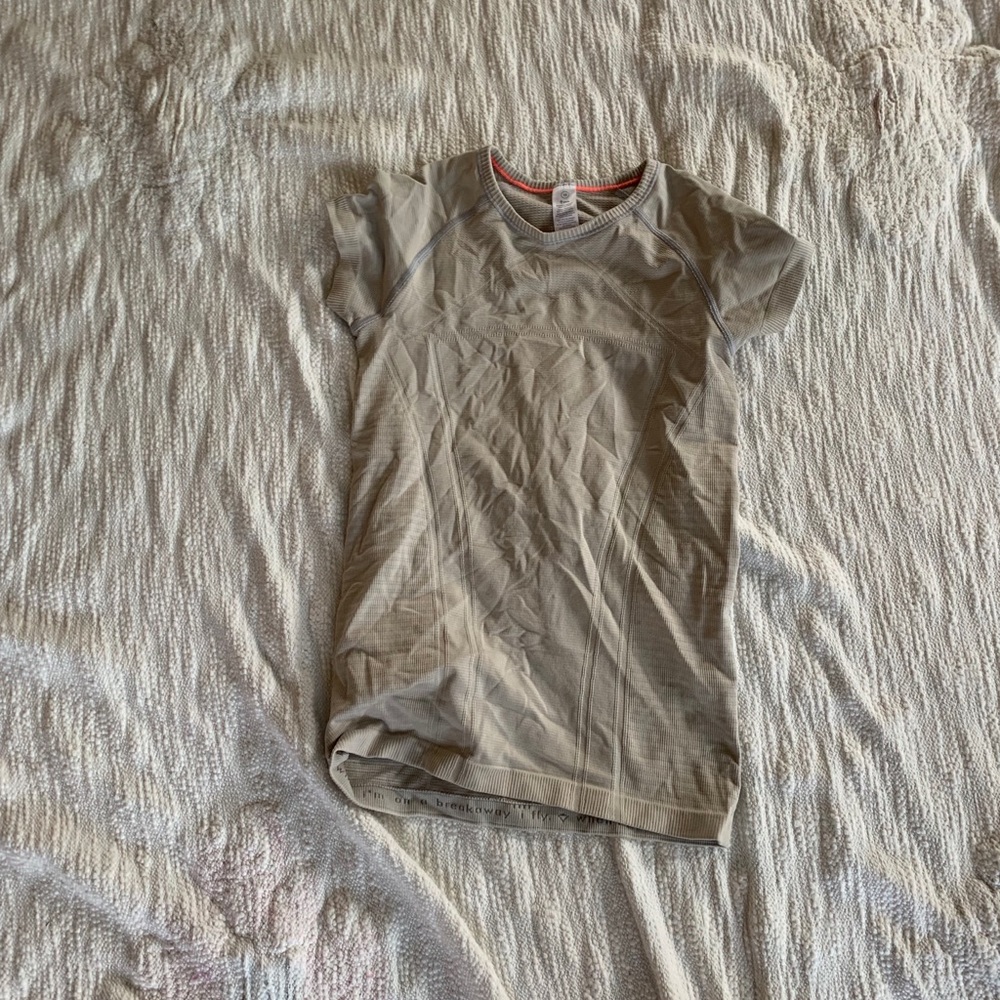 ivivva t shirt size 10